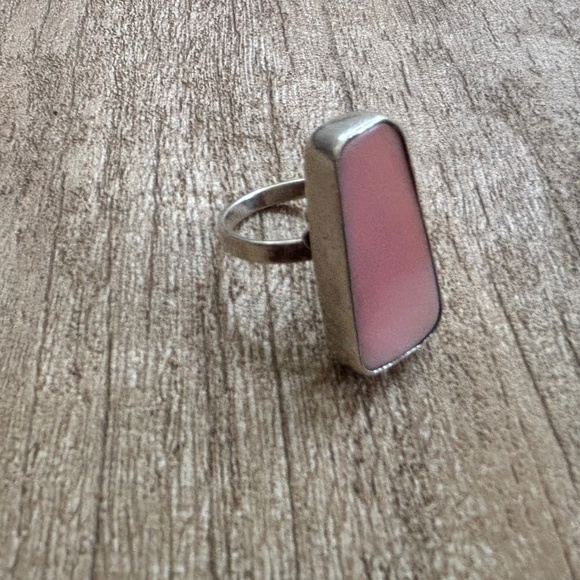 Sterling Silver Conch Shell RIng - Picture 2 of 8